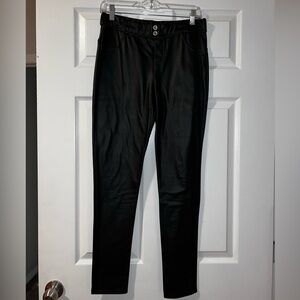 Amazon Black Faux Leather Slip On Stretchy Skinny Pants - Size L 🖤